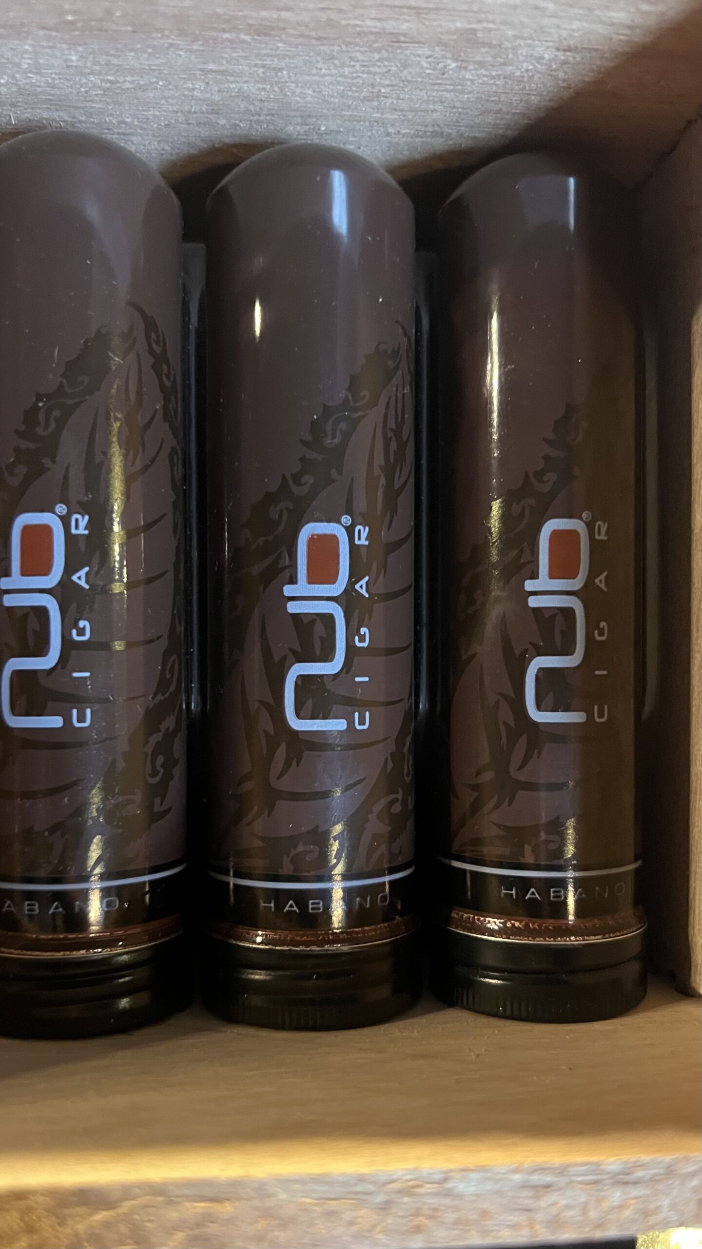 Nub from Oliva Singles